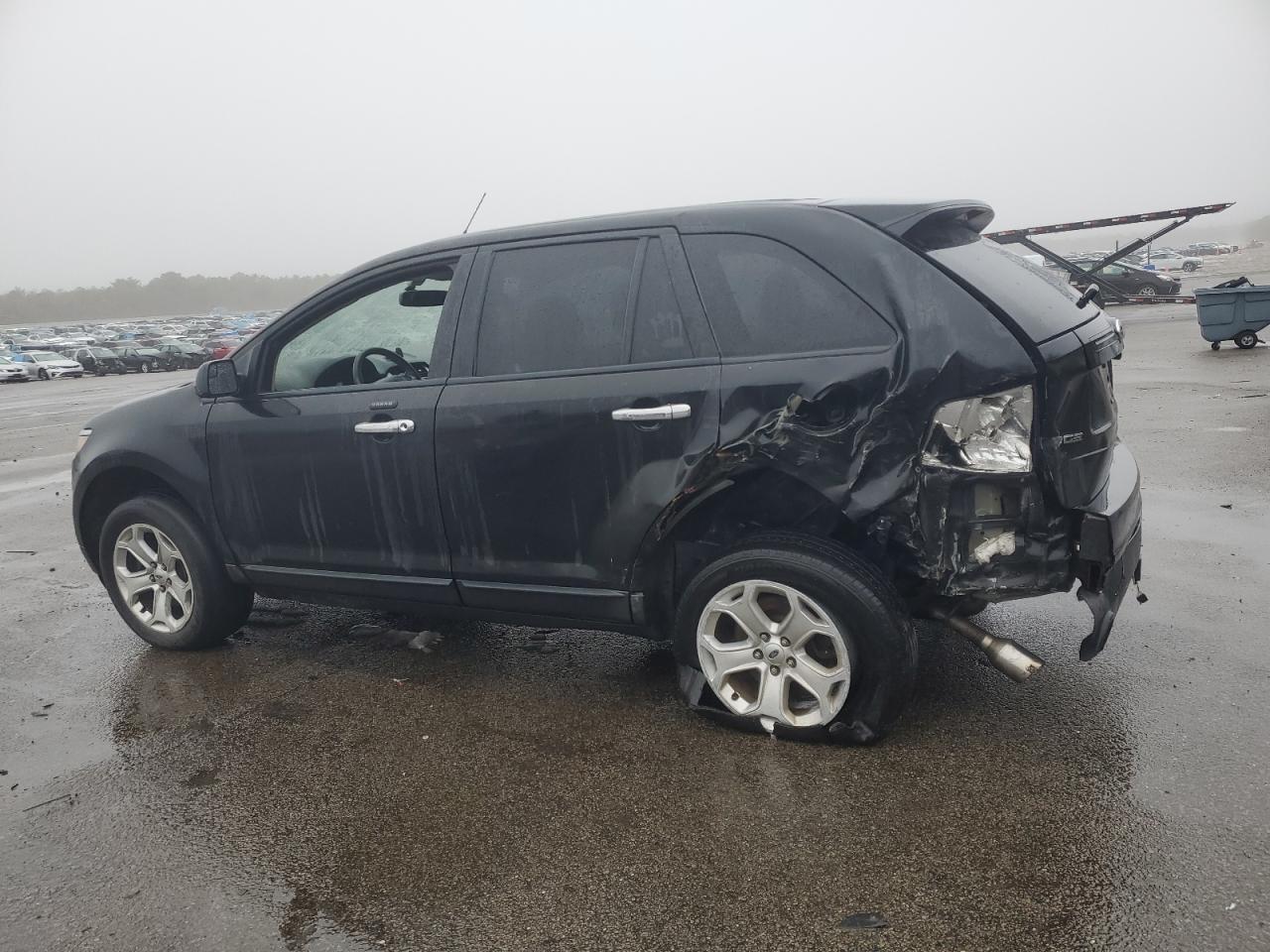 2014 Ford Edge - Image 2