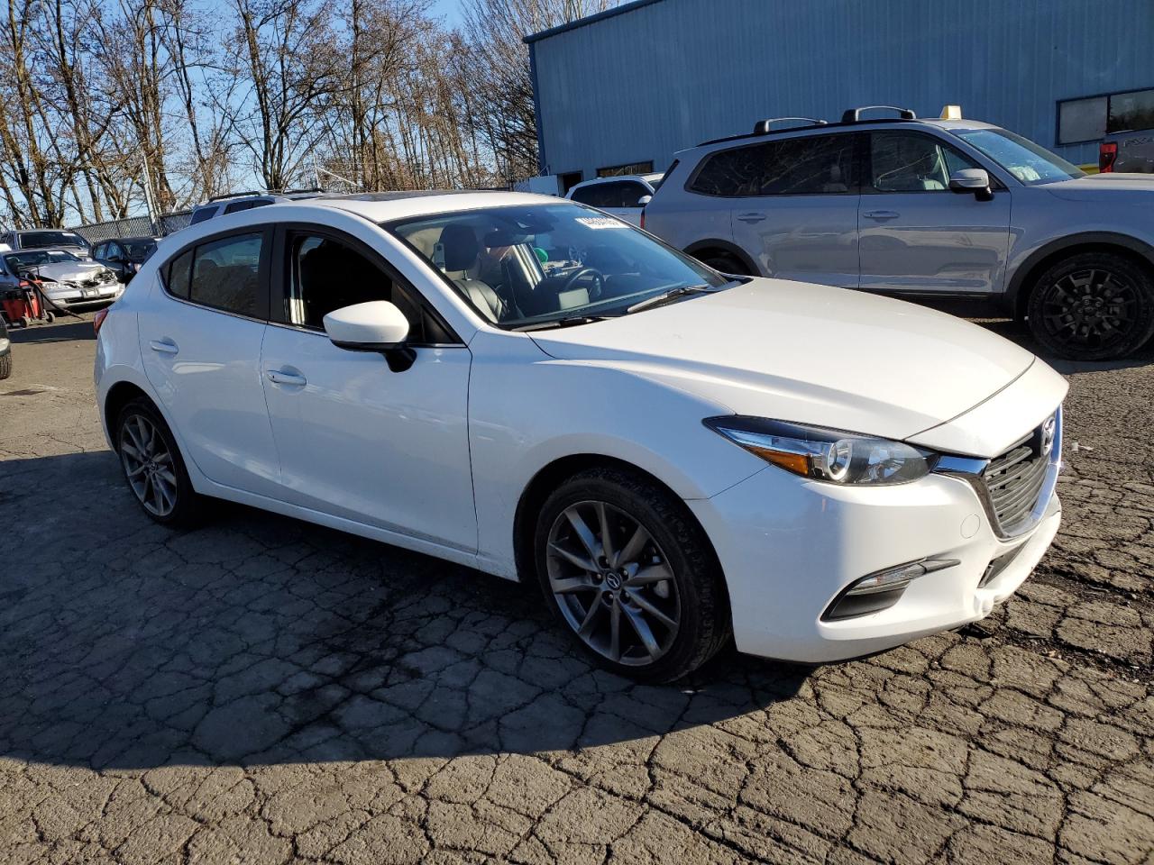 2018 Mazda 3 - Image 4