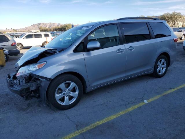 2017 Toyota Sienna Le