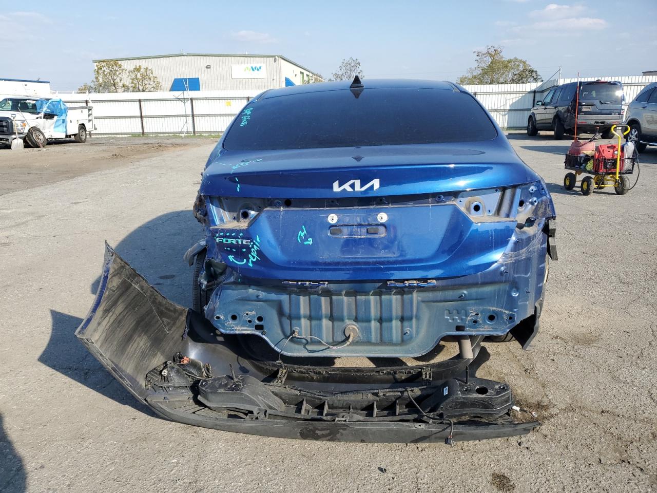 2022 Kia Forte - Image 6