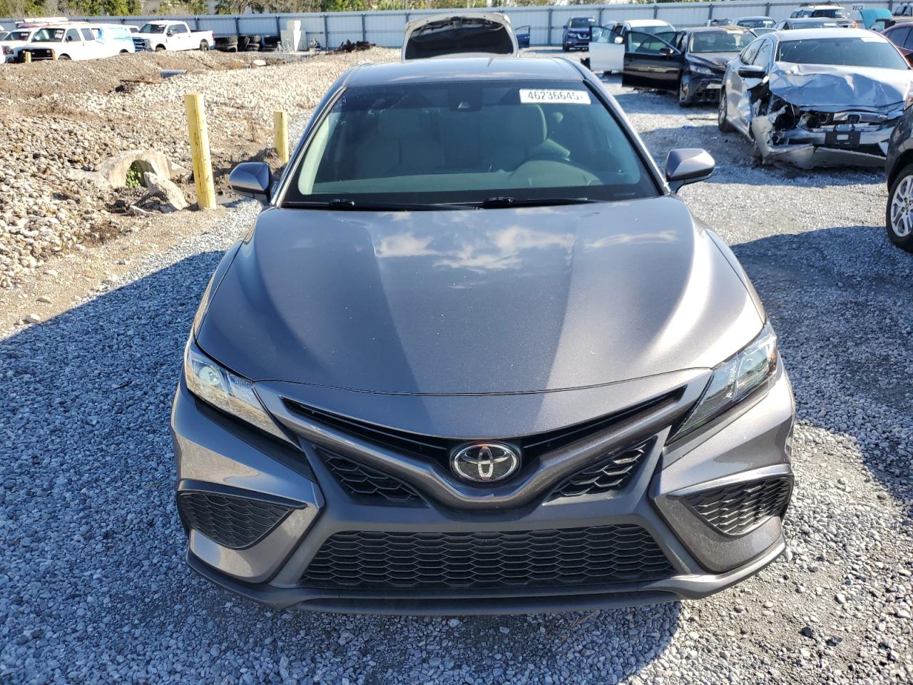 2021 Toyota Camry - Image 5