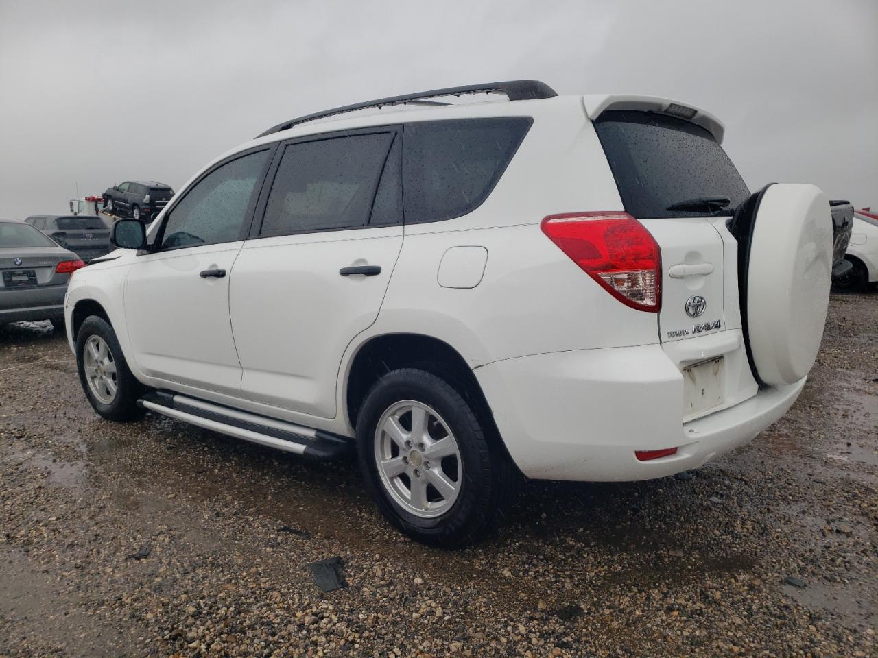 2008 Toyota RAV 4 - Image 2