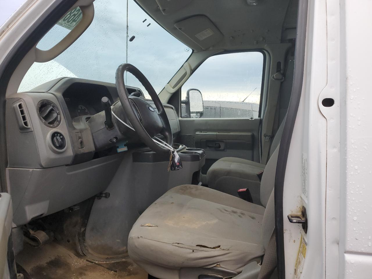 2013 Ford Econoline - Image 7