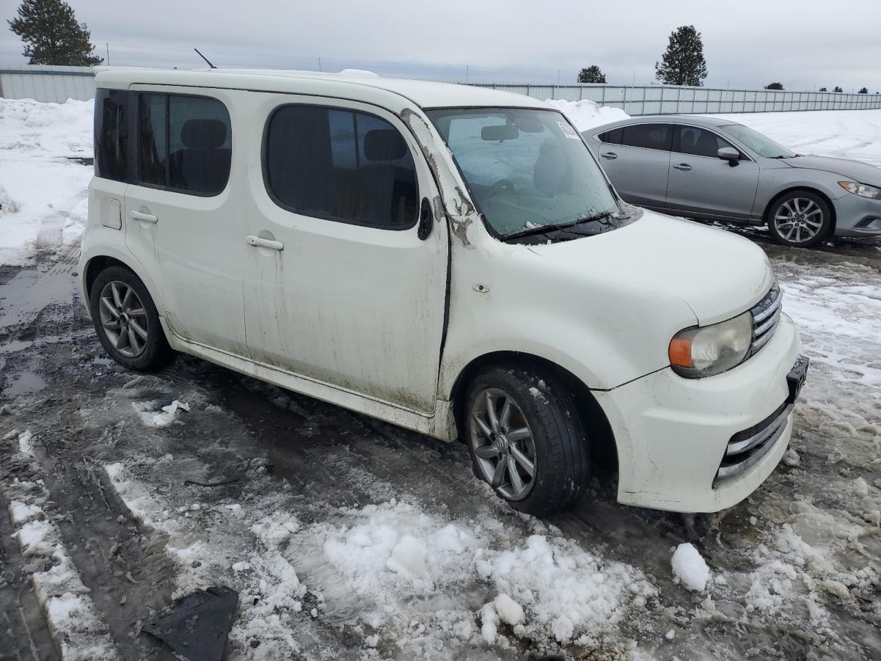 2010 Nissan Cube - Image 4