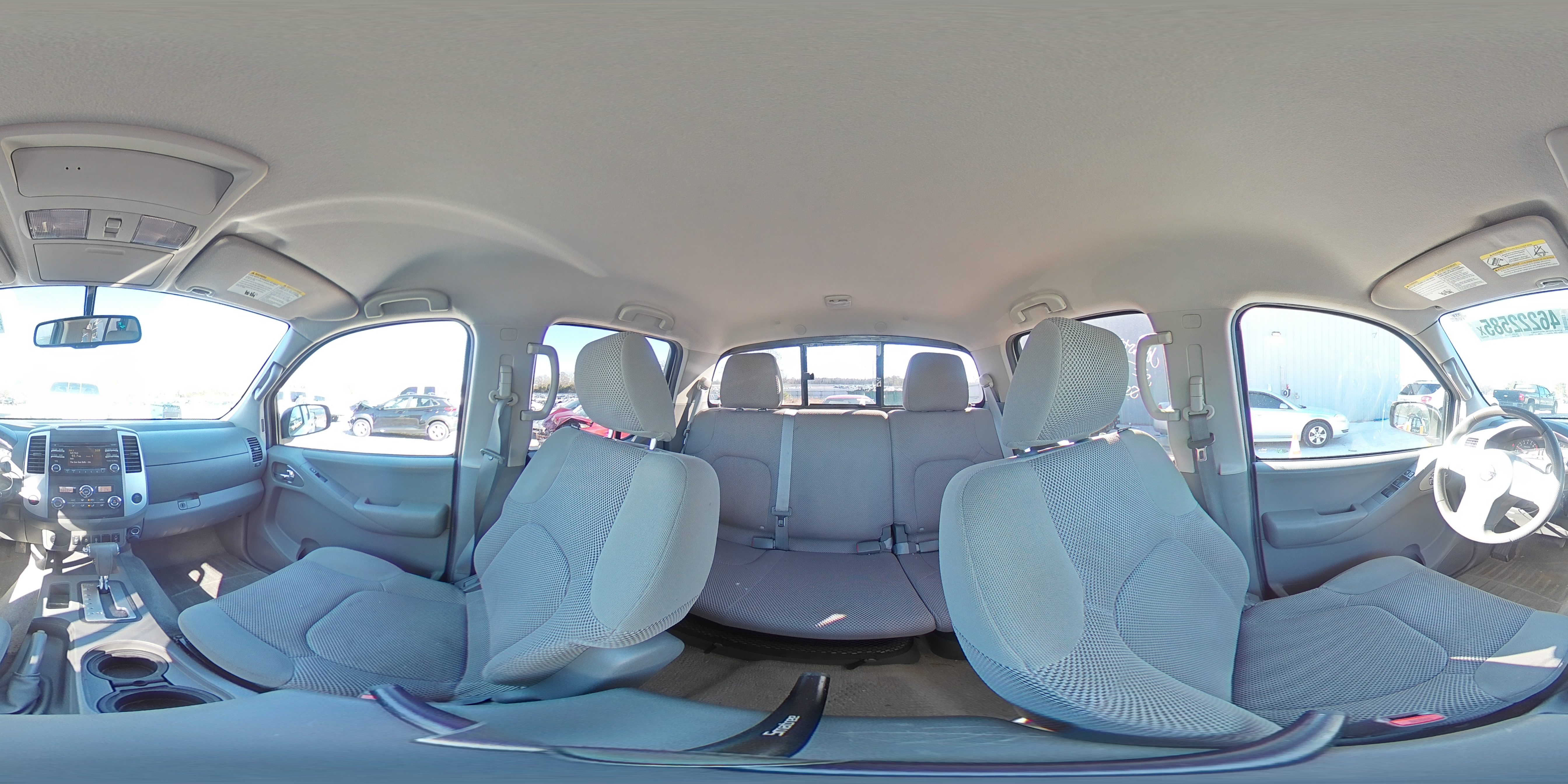 2014 Nissan Navara (Frontier) - Image 14