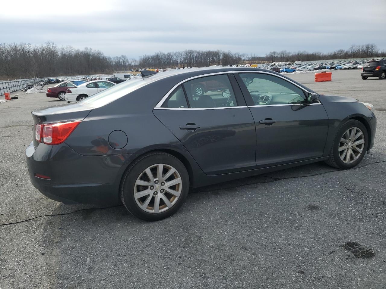2015 Chevrolet Malibu - Image 3
