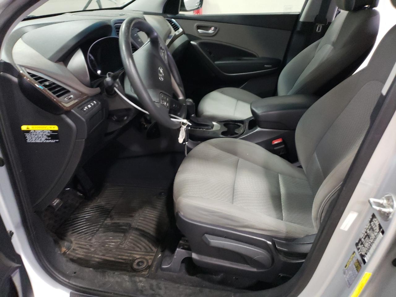 2018 Hyundai Santa Fe - Image 7