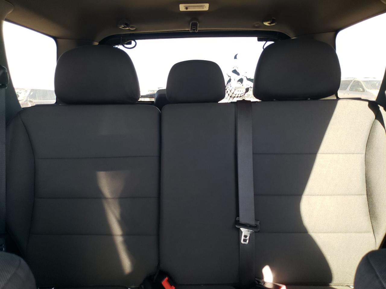 2011 Ford Escape - Image 10