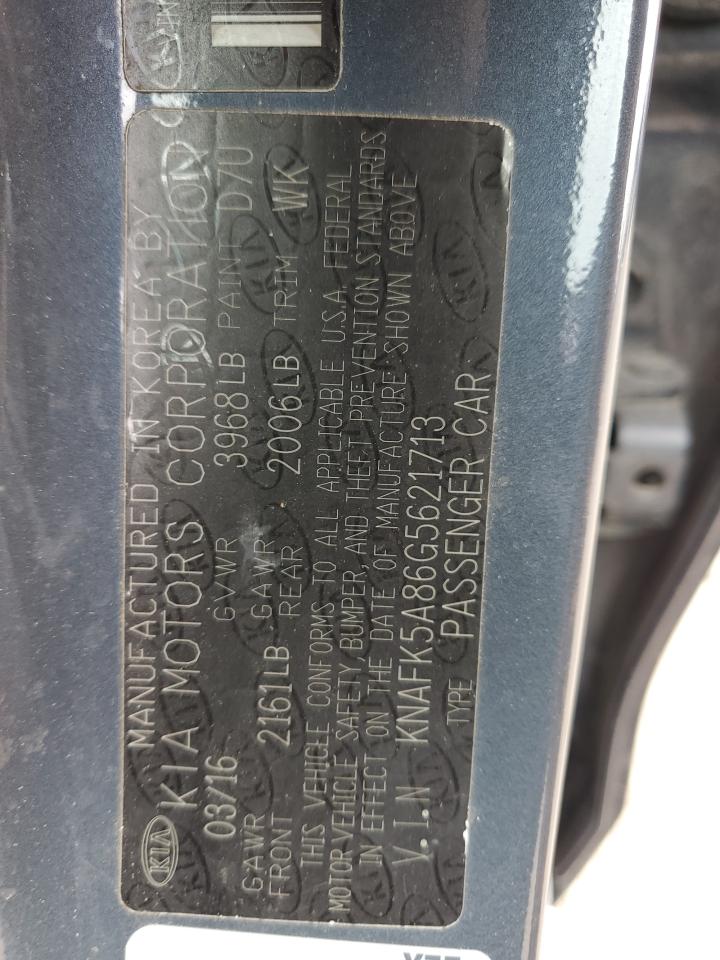 2016 Kia Forte - Image 12