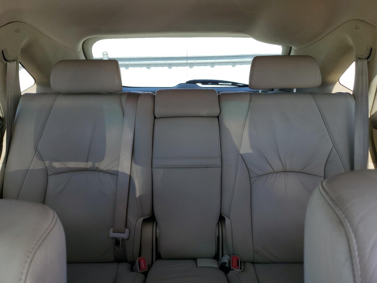2009 Lexus RX - Image 10