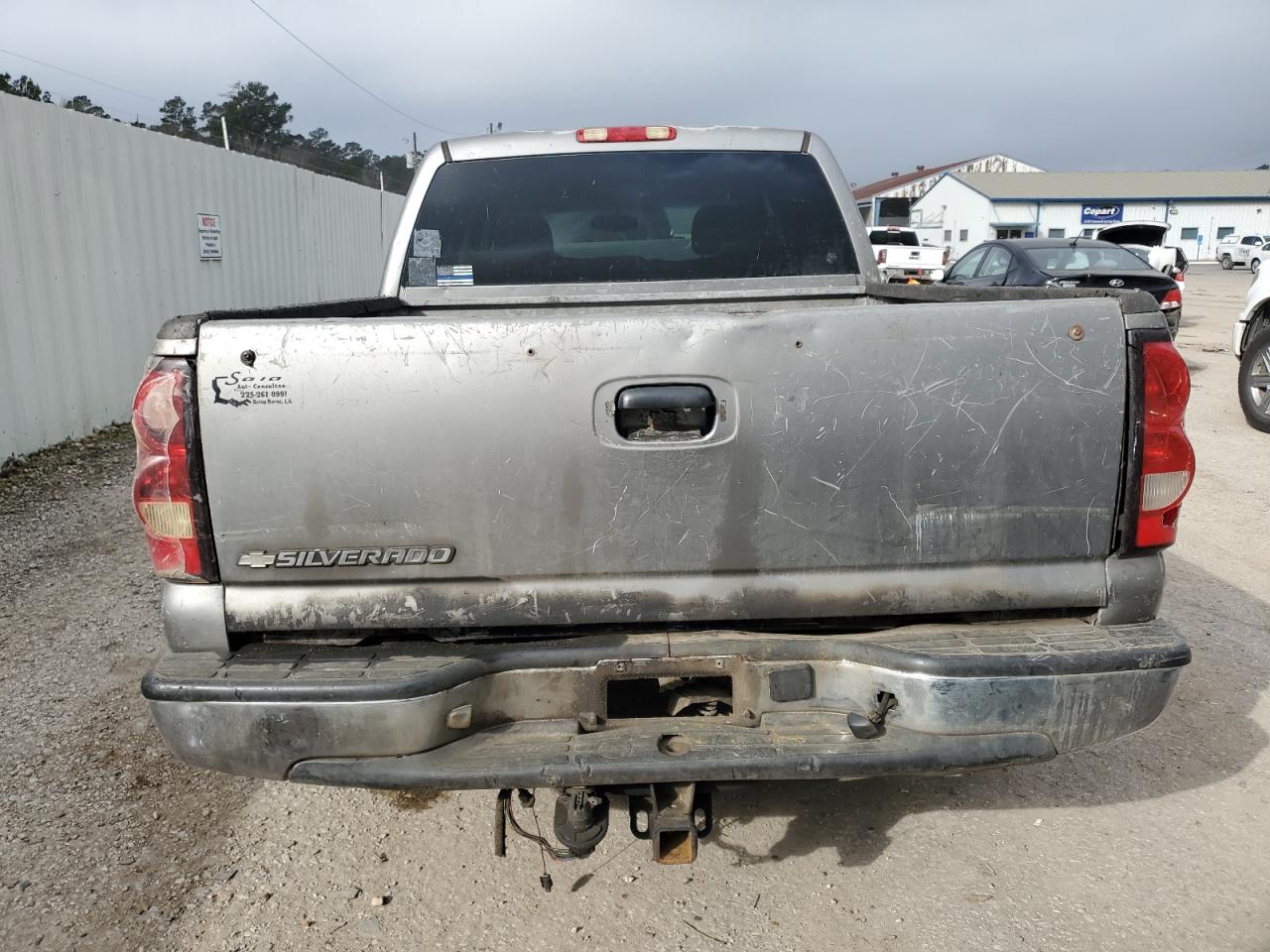 2007 Chevrolet Silverado - Image 6