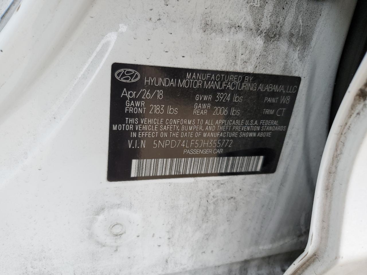 2018 Hyundai Elantra - Image 12
