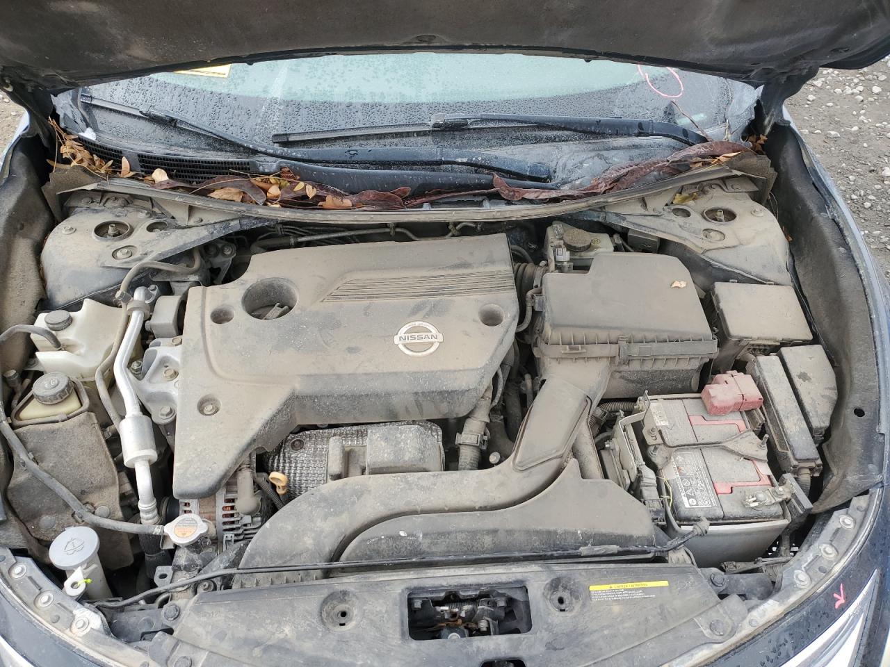 2015 Nissan Altima - Image 11