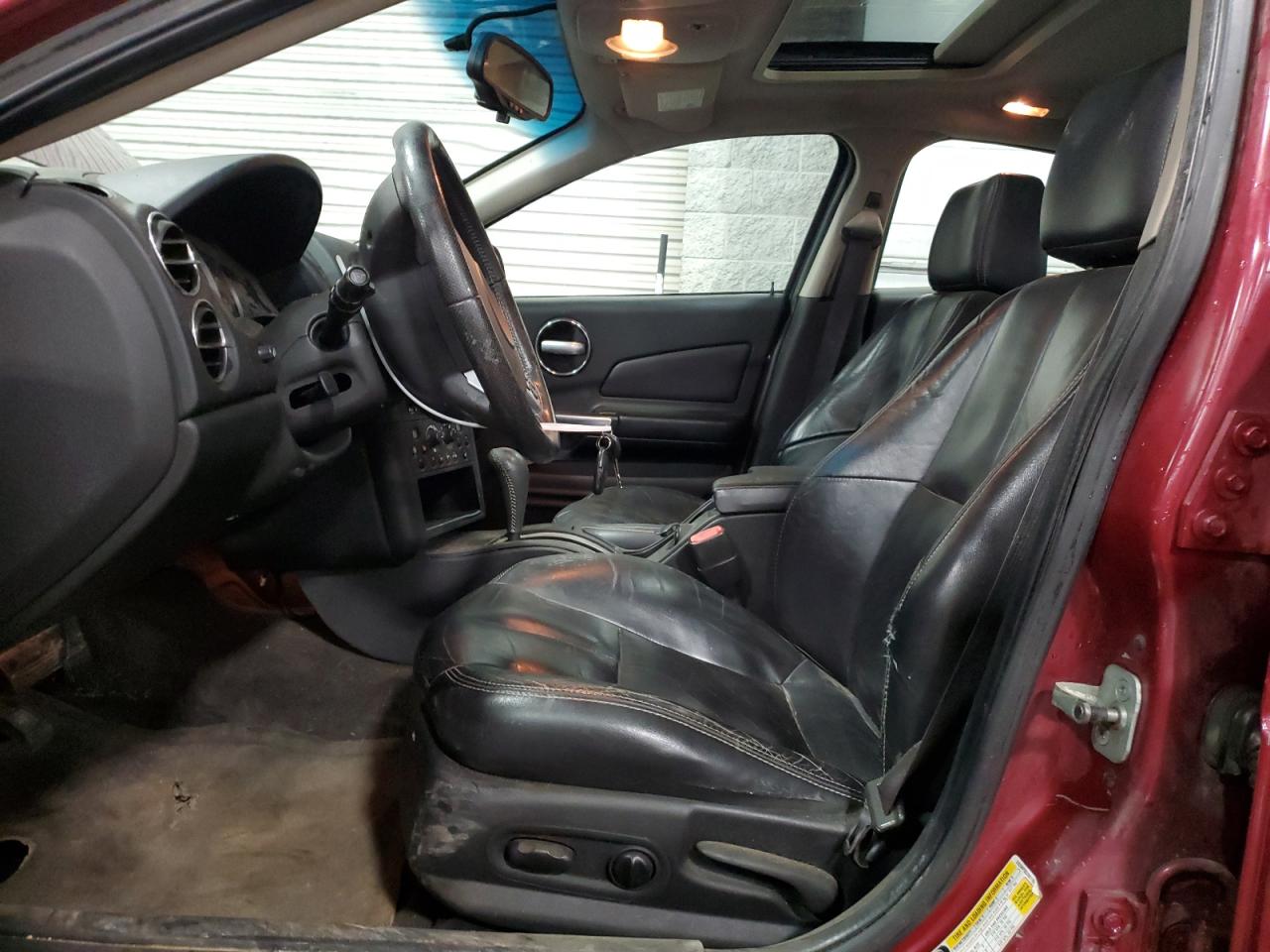 2006 Pontiac Grand Prix - Image 7