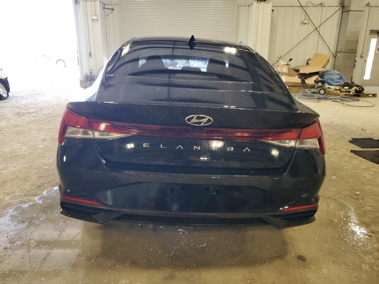 2022 Hyundai Elantra - Image 6