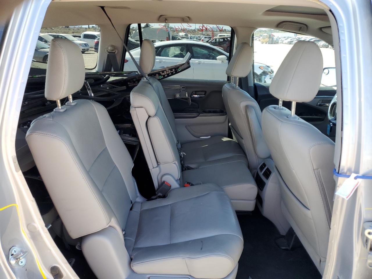 2018 Honda Pilot - Image 10
