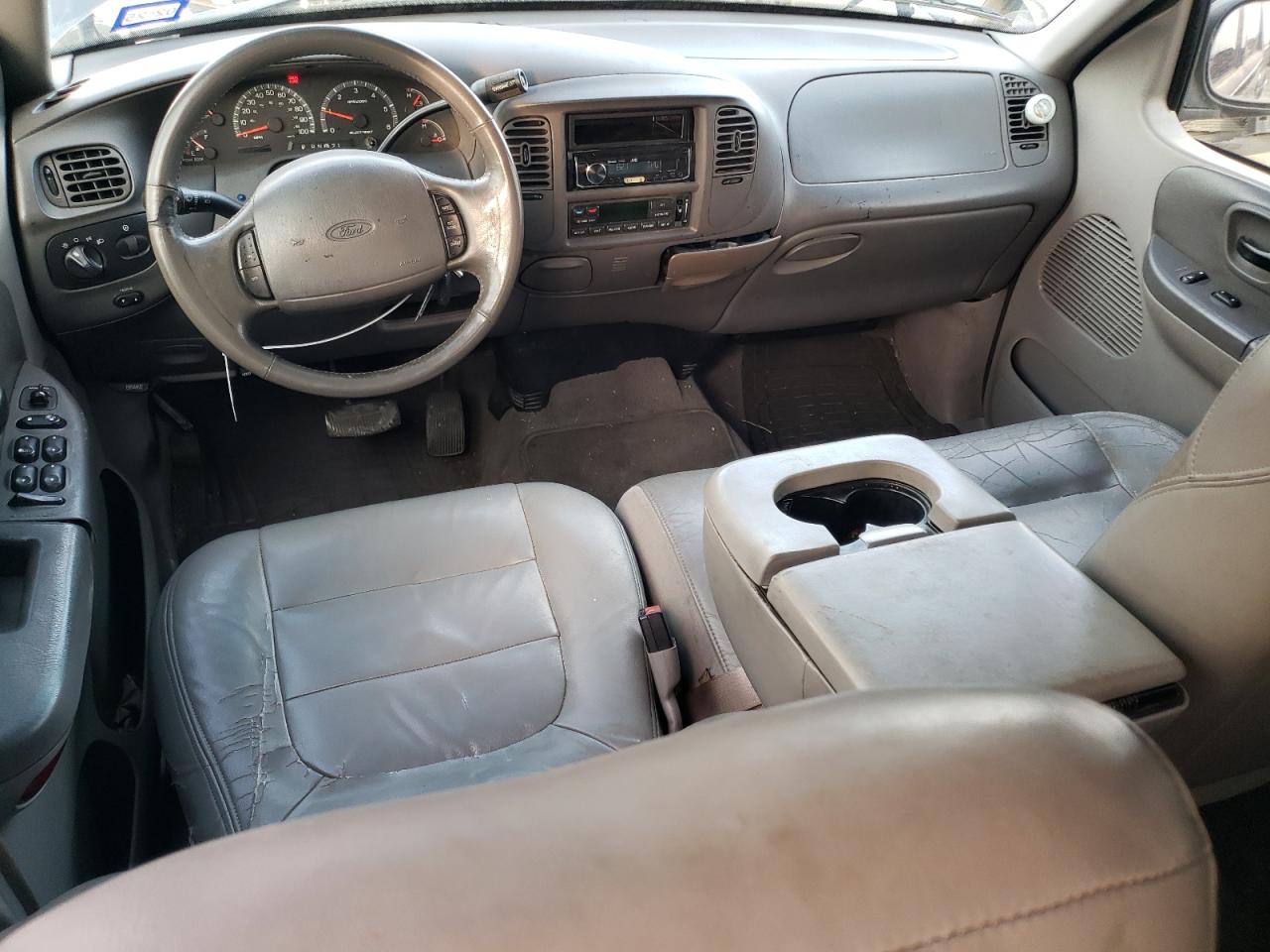 2002 Ford F-150 - Image 8