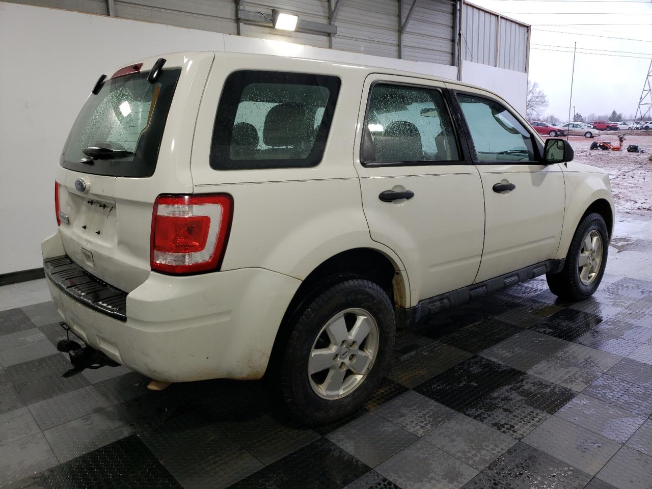 2011 Ford Escape - Image 3