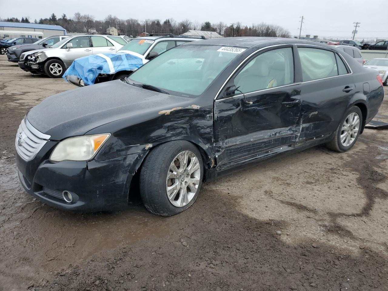 2008 Toyota Avalon - Image 1