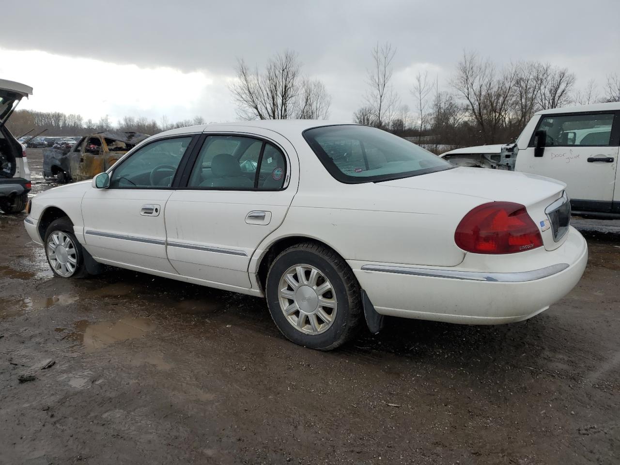 1999 Lincoln Continental - Image 2