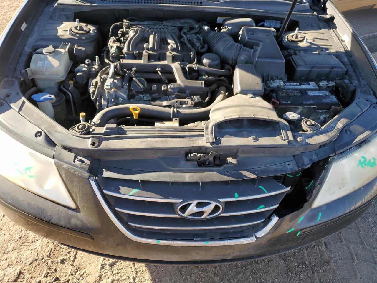 2009 Hyundai Sonata - Image 12