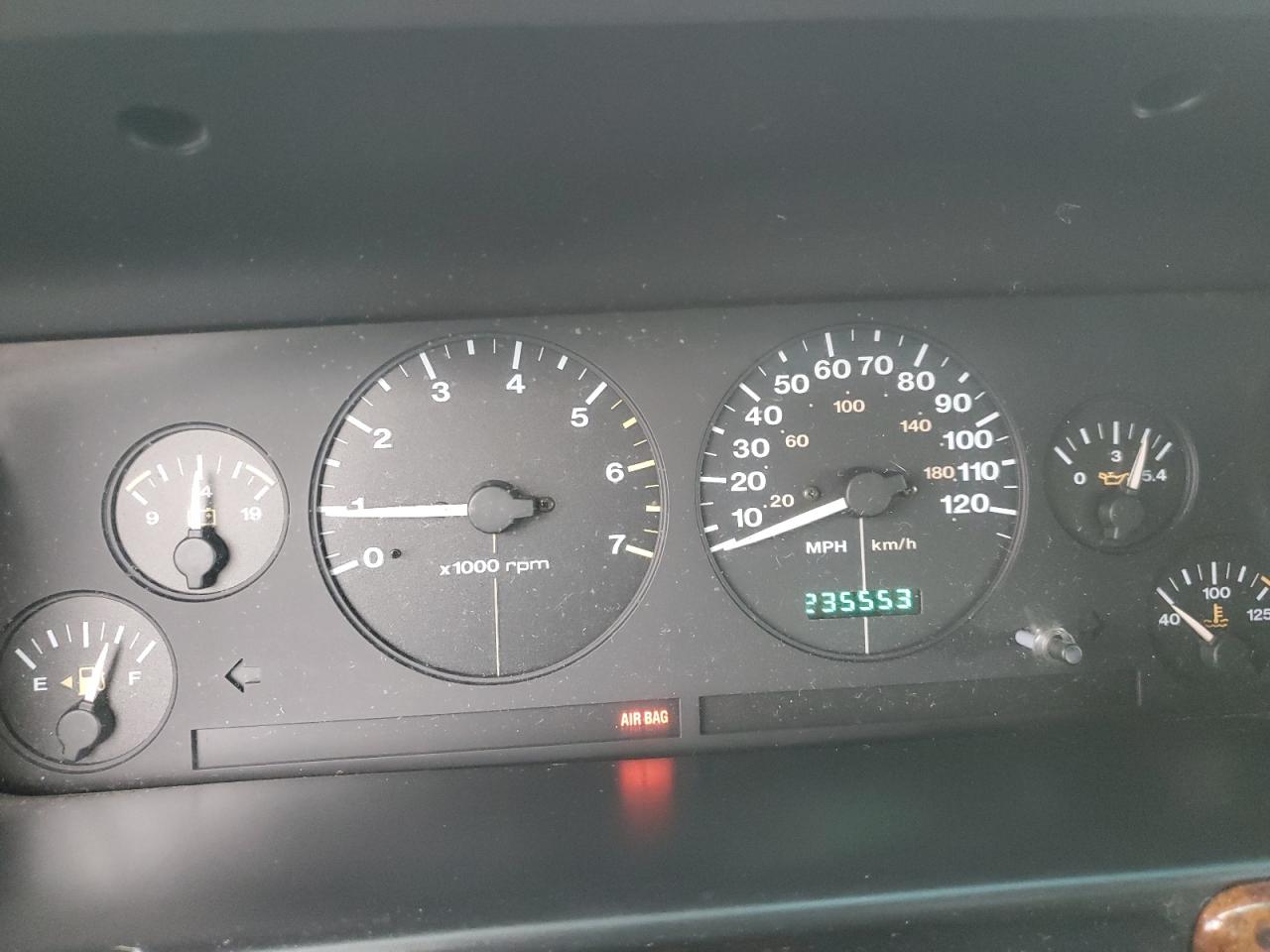1997 Jeep Grand Cherokee - Image 9
