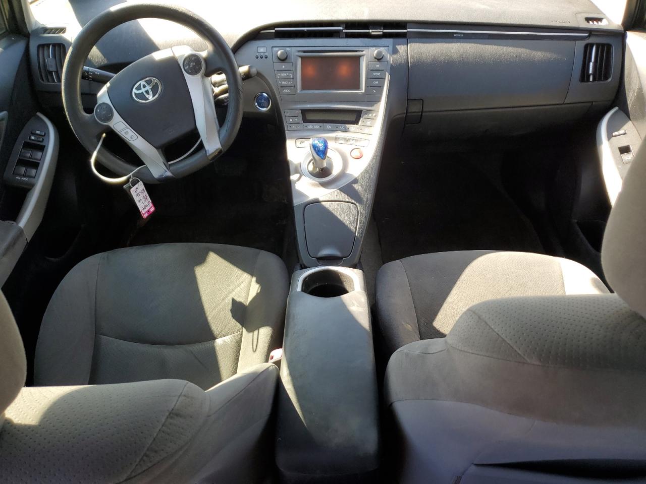 2012 Toyota Prius - Image 8