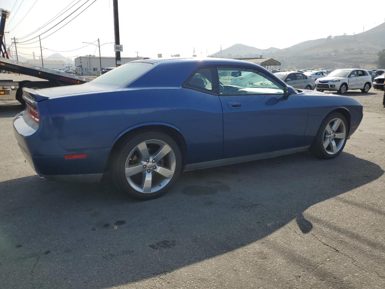 2009 Dodge Challenger - Image 3