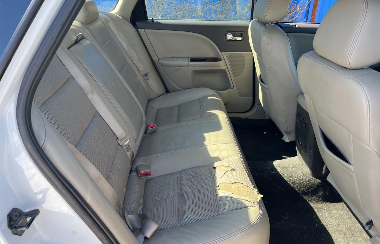 2008 Ford Taurus - Image 6