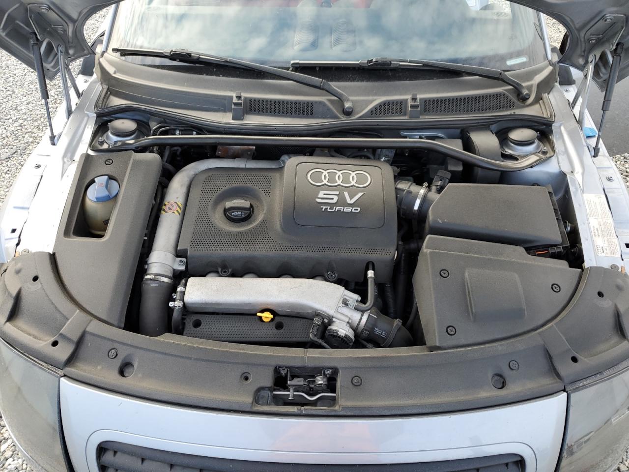 2002 Audi TT - Image 12