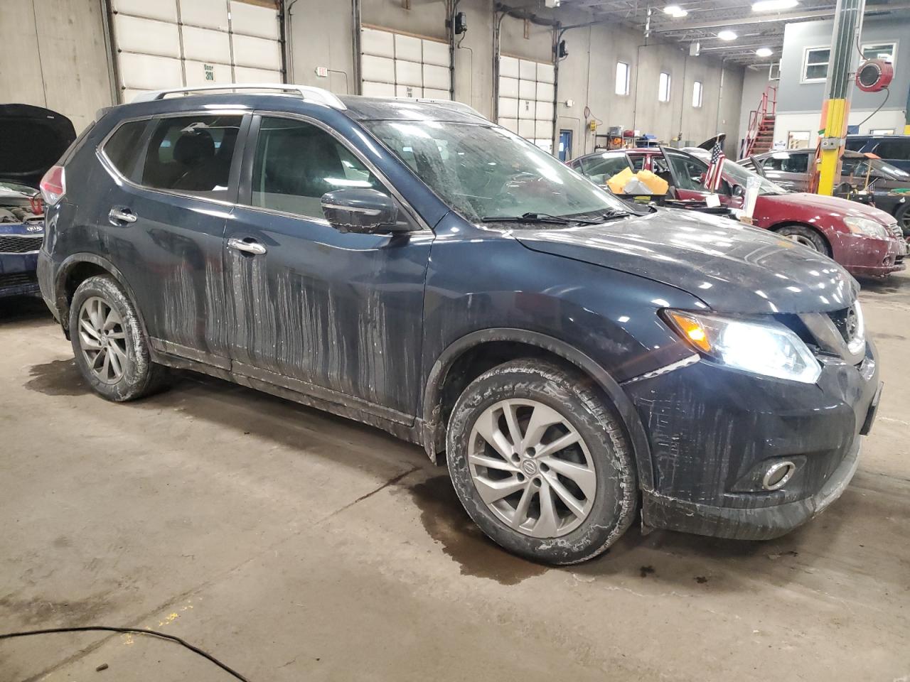 2015 Nissan Rogue - Image 4