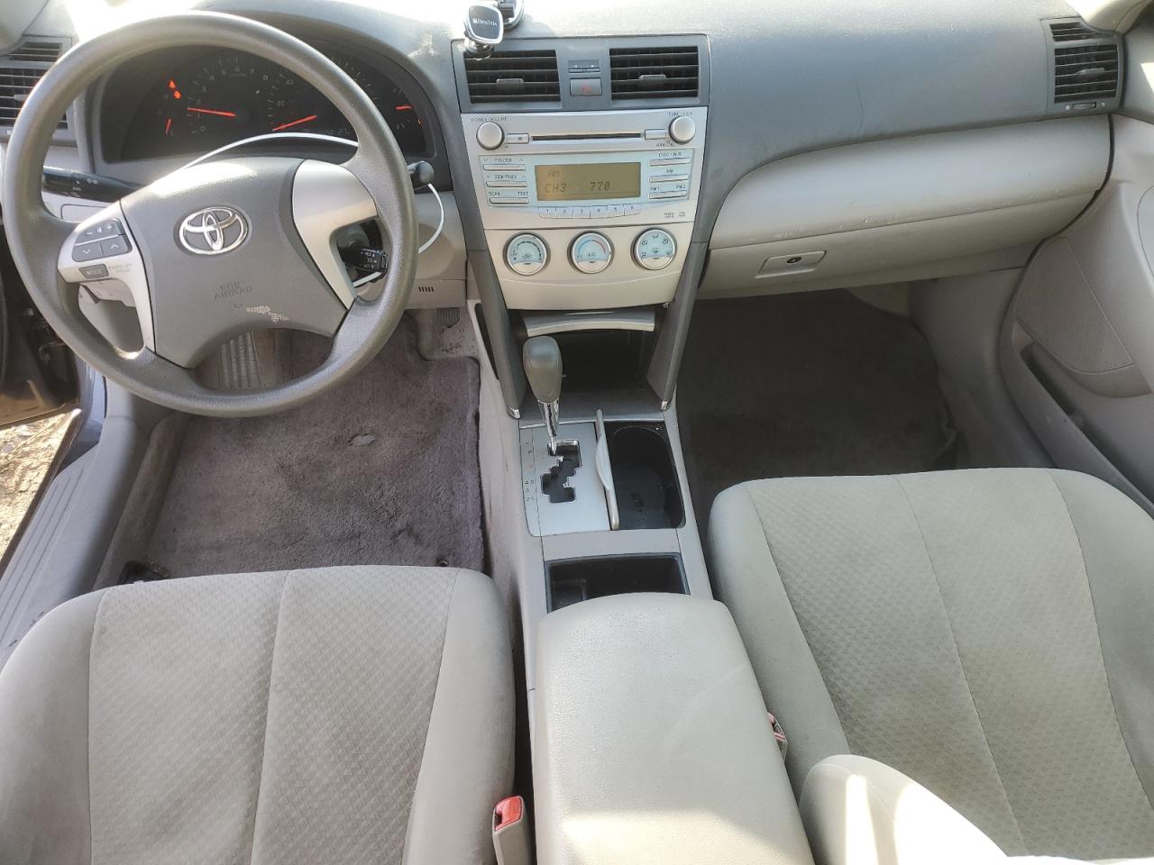 2009 Toyota Camry - Image 8