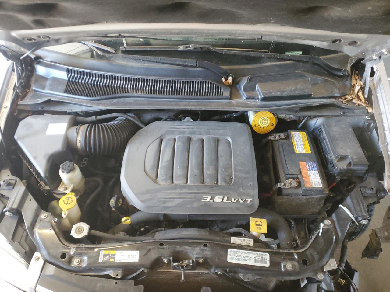 2014 Chrysler Town & Country - Image 12