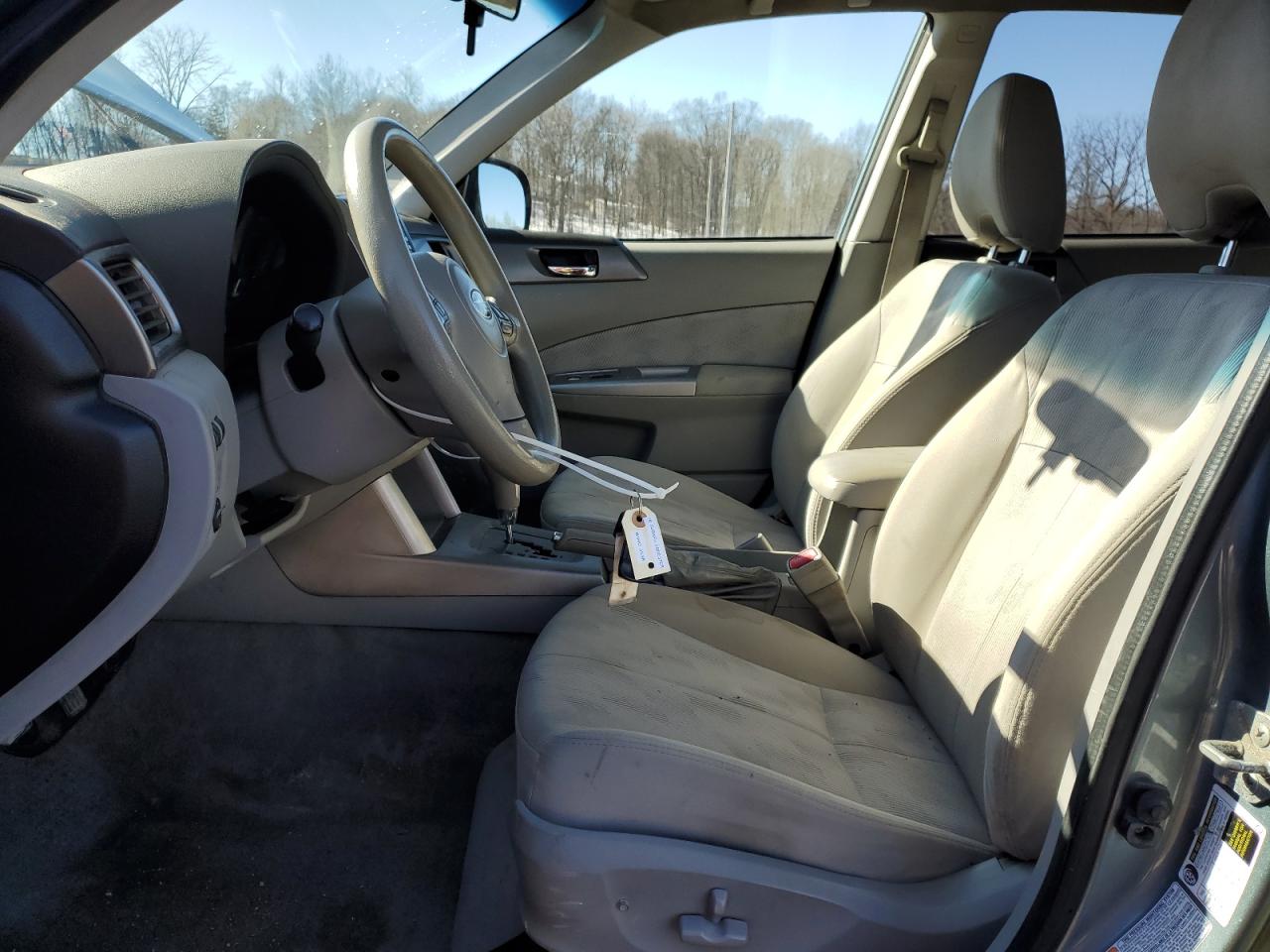 2010 Subaru Forester - Image 7