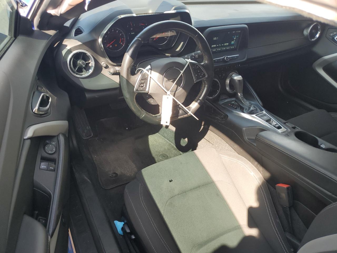 2018 Chevrolet Camaro - Image 8