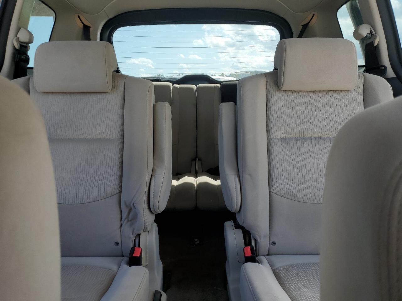 2008 Mazda 5 - Image 10