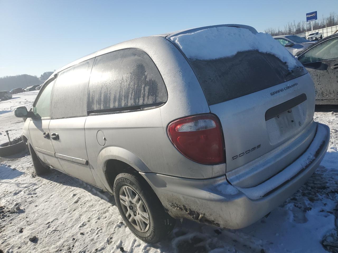 2007 Dodge Caravan - Image 2