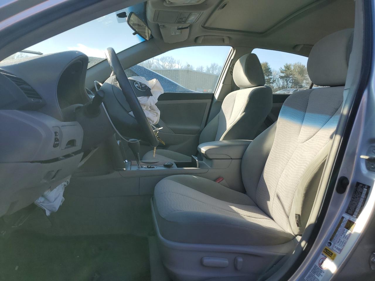 2010 Toyota Camry - Image 7
