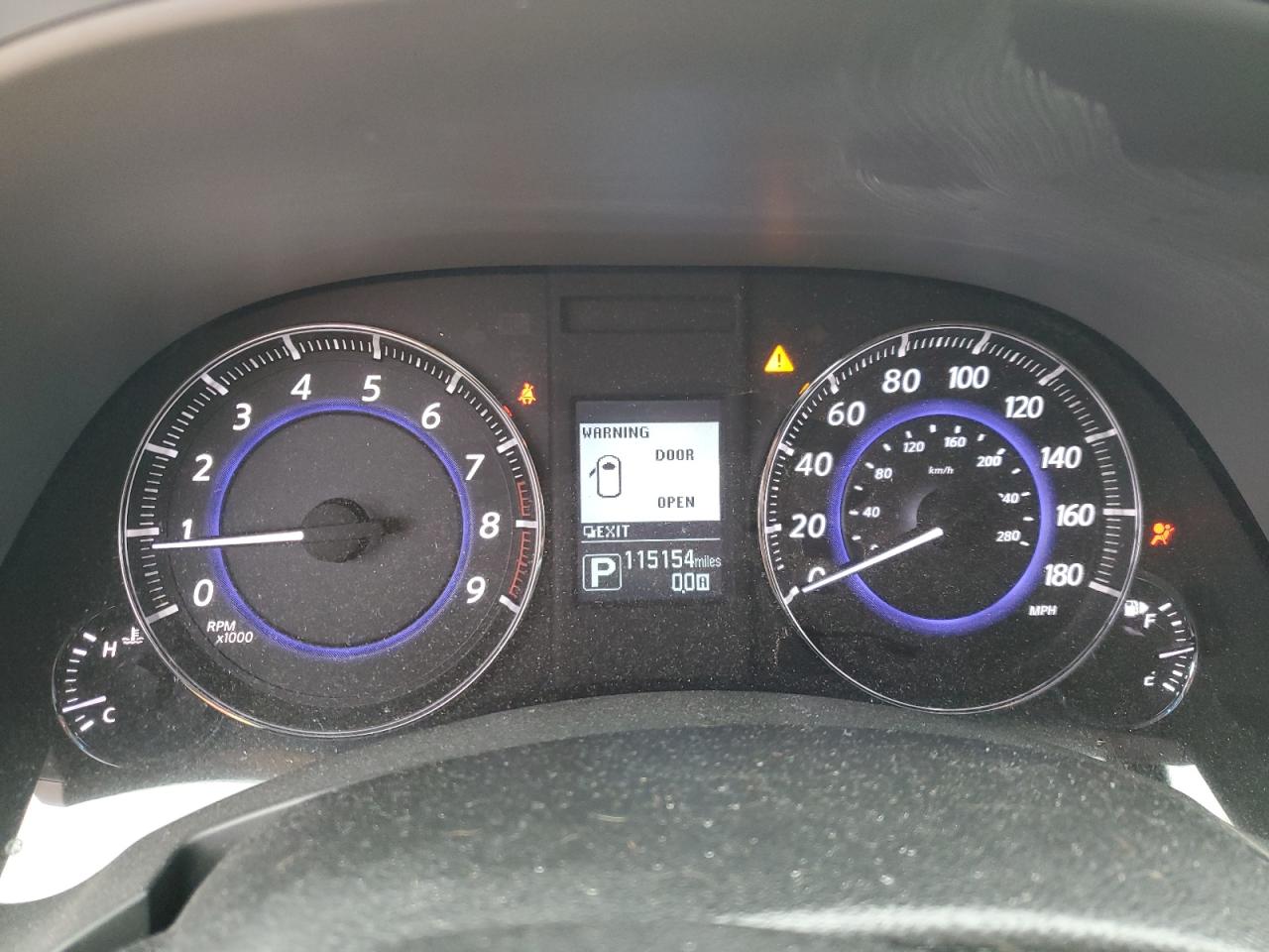 2015 Infiniti QX70 - Image 9