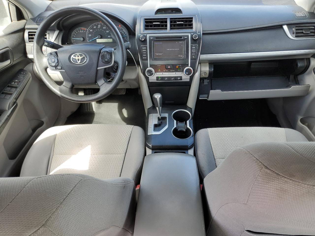 2014 Toyota Camry - Image 8