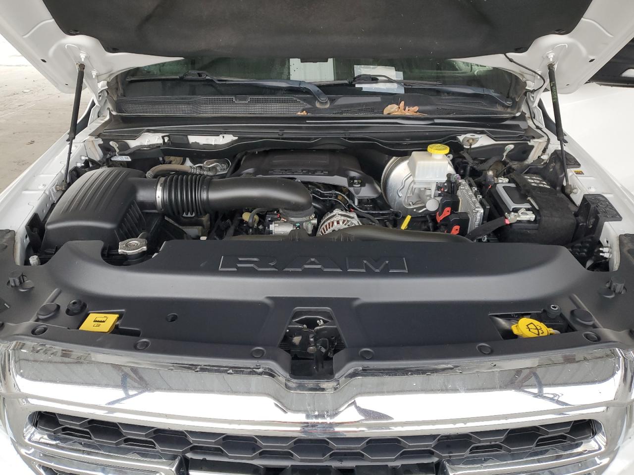 2022 RAM 1500 - Image 11