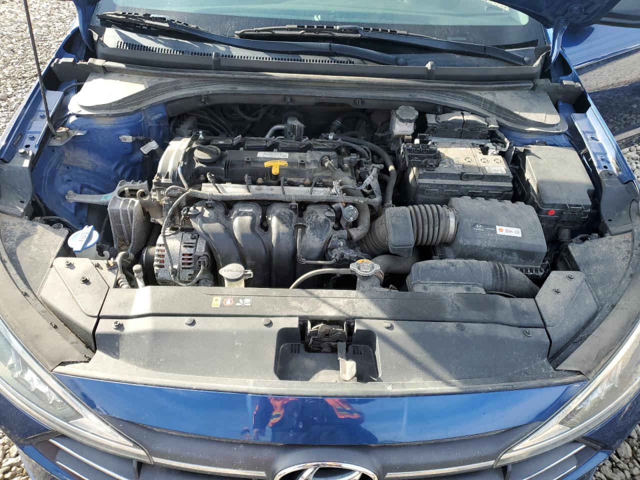 2019 Hyundai Elantra - Image 11