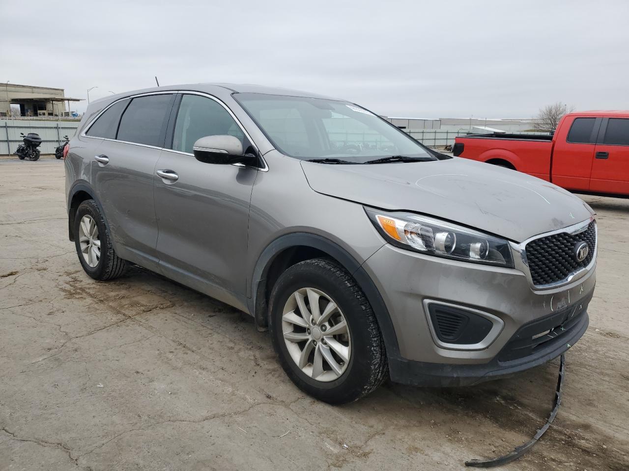 2017 Kia Sorento - Image 4