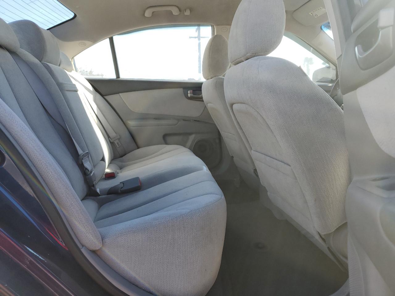 2008 Kia Optima - Image 10