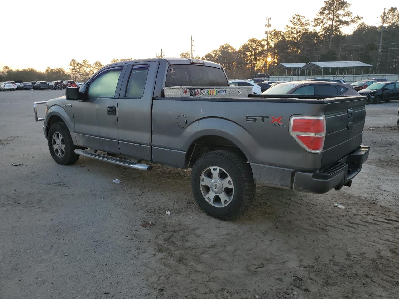 2009 Ford F-150 - Image 2