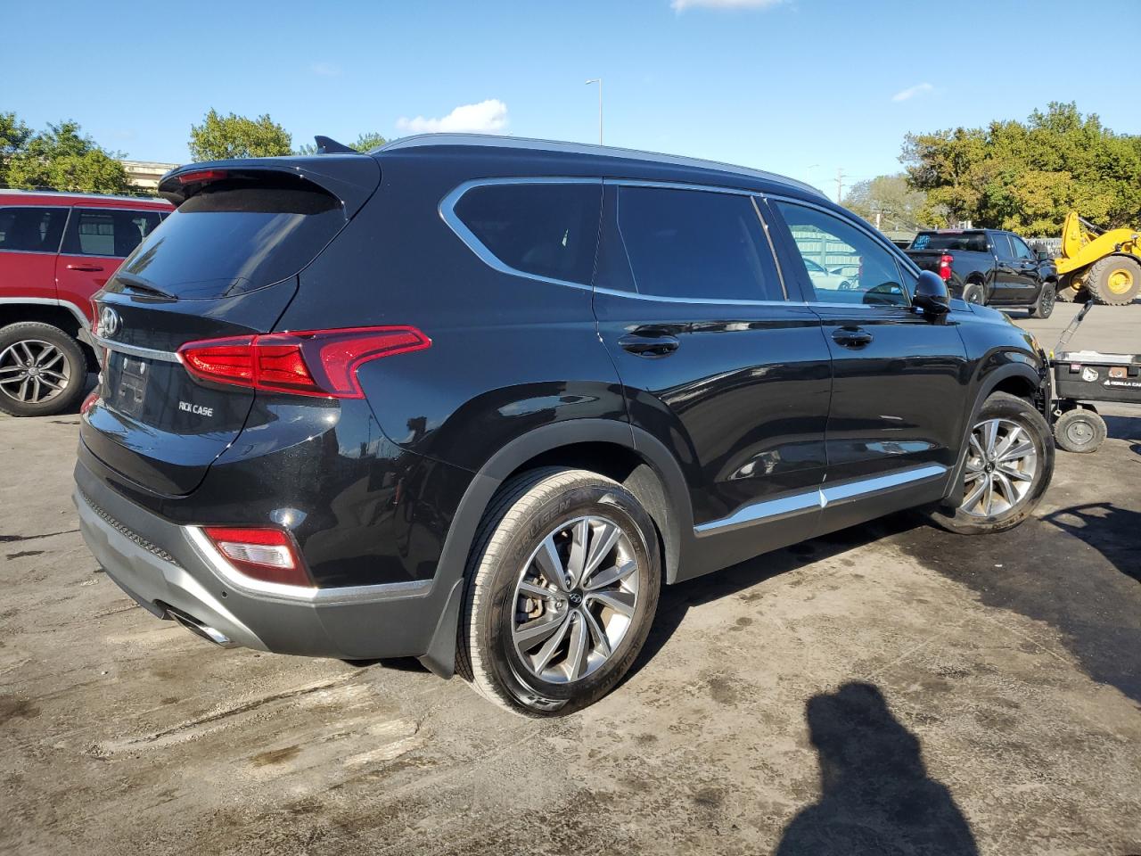 2020 Hyundai Santa Fe - Image 3