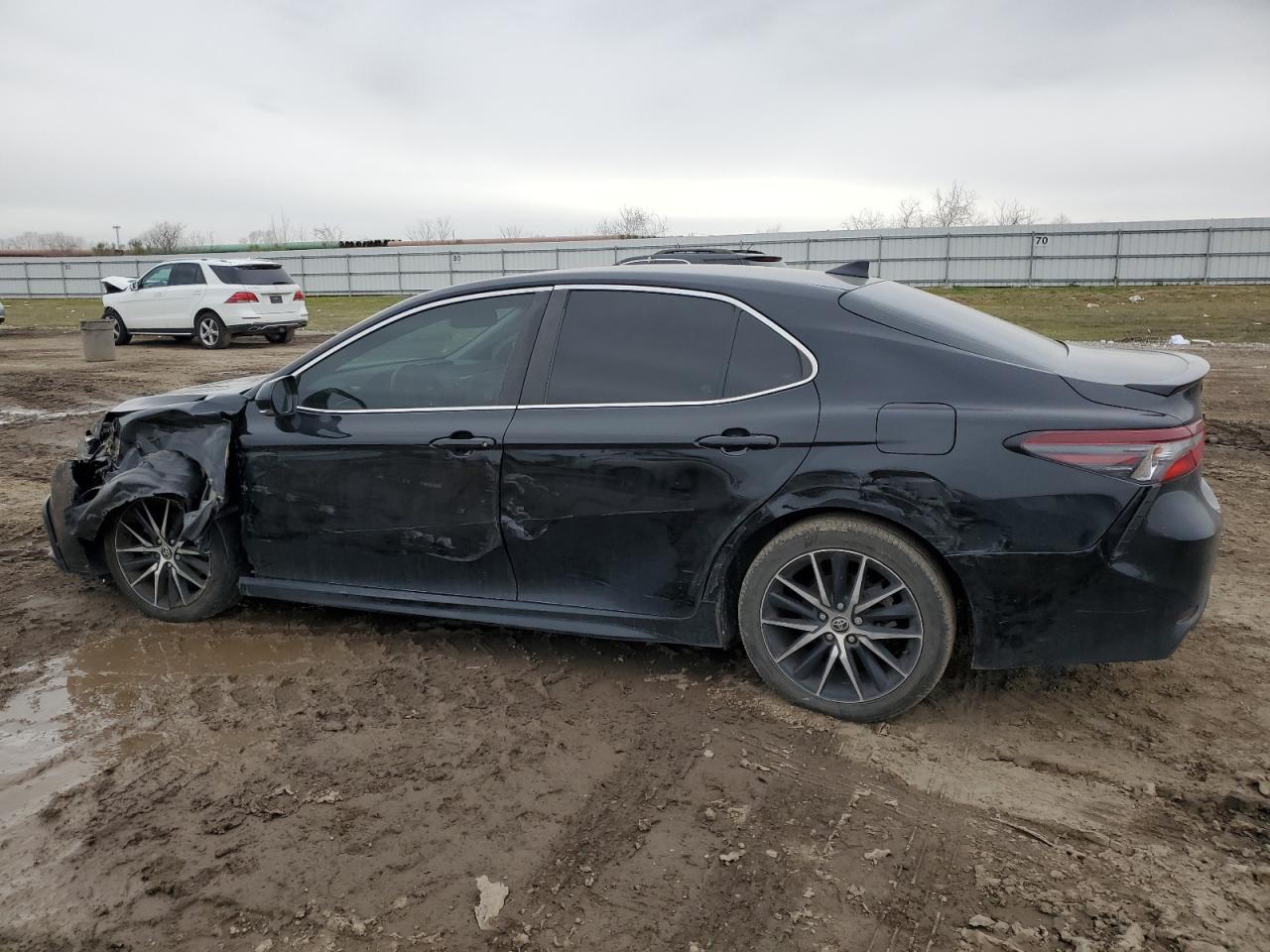 2022 Toyota Camry - Image 2