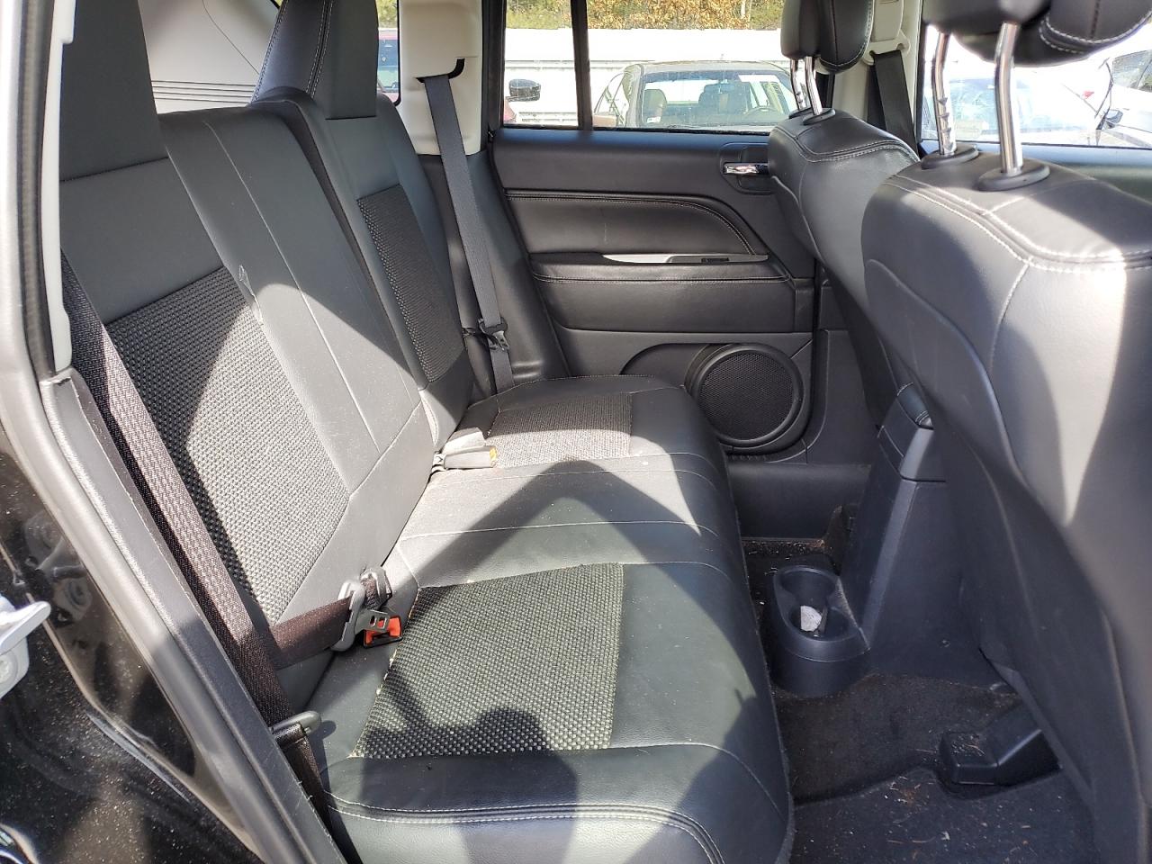 2015 Jeep Compass Latitude VIN: 1C4NJDEB8FD324898 Lot: 46521715