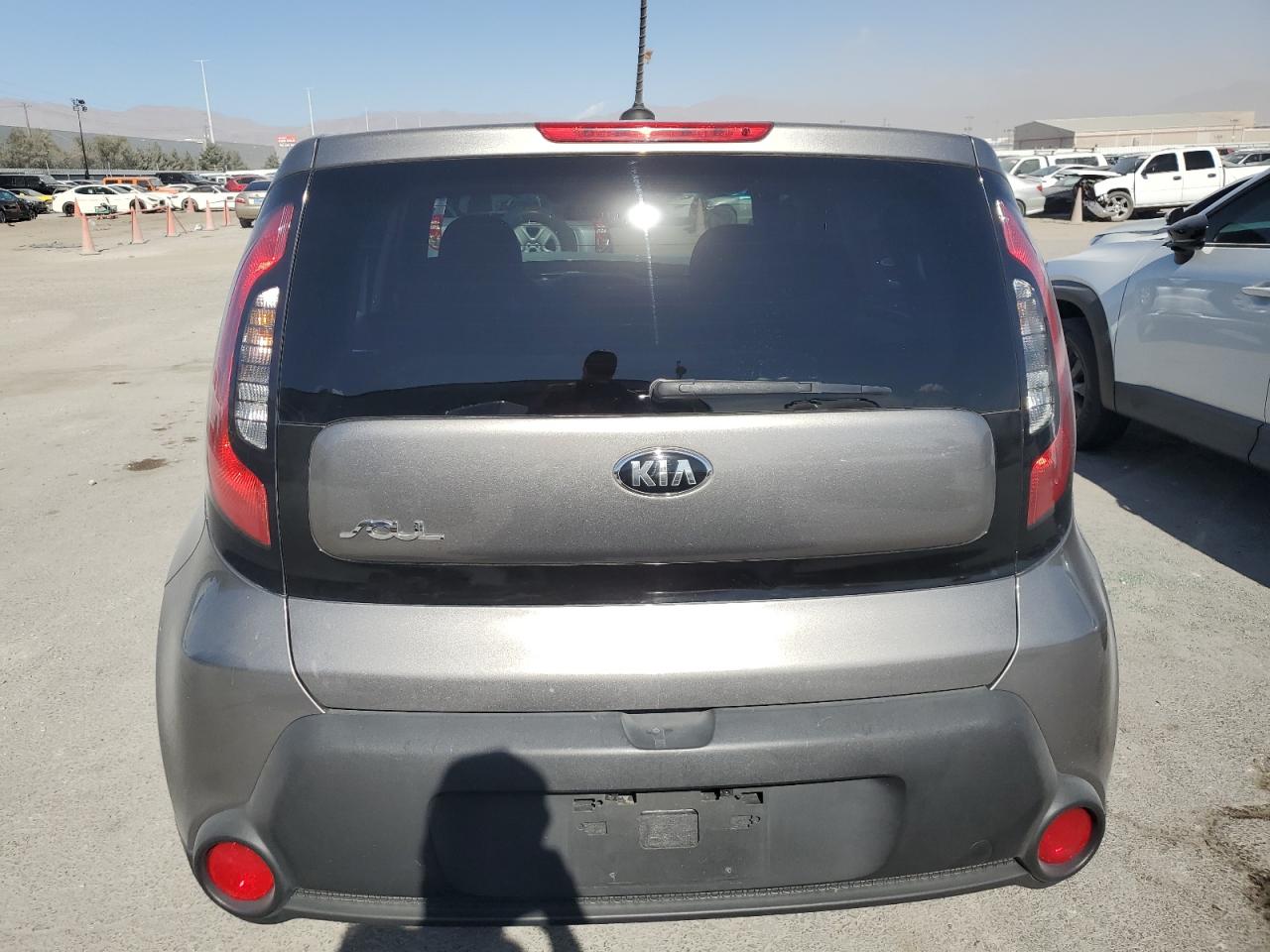 2016 Kia Soul VIN: KNDJN2A20G7348500 Lot: 44640105