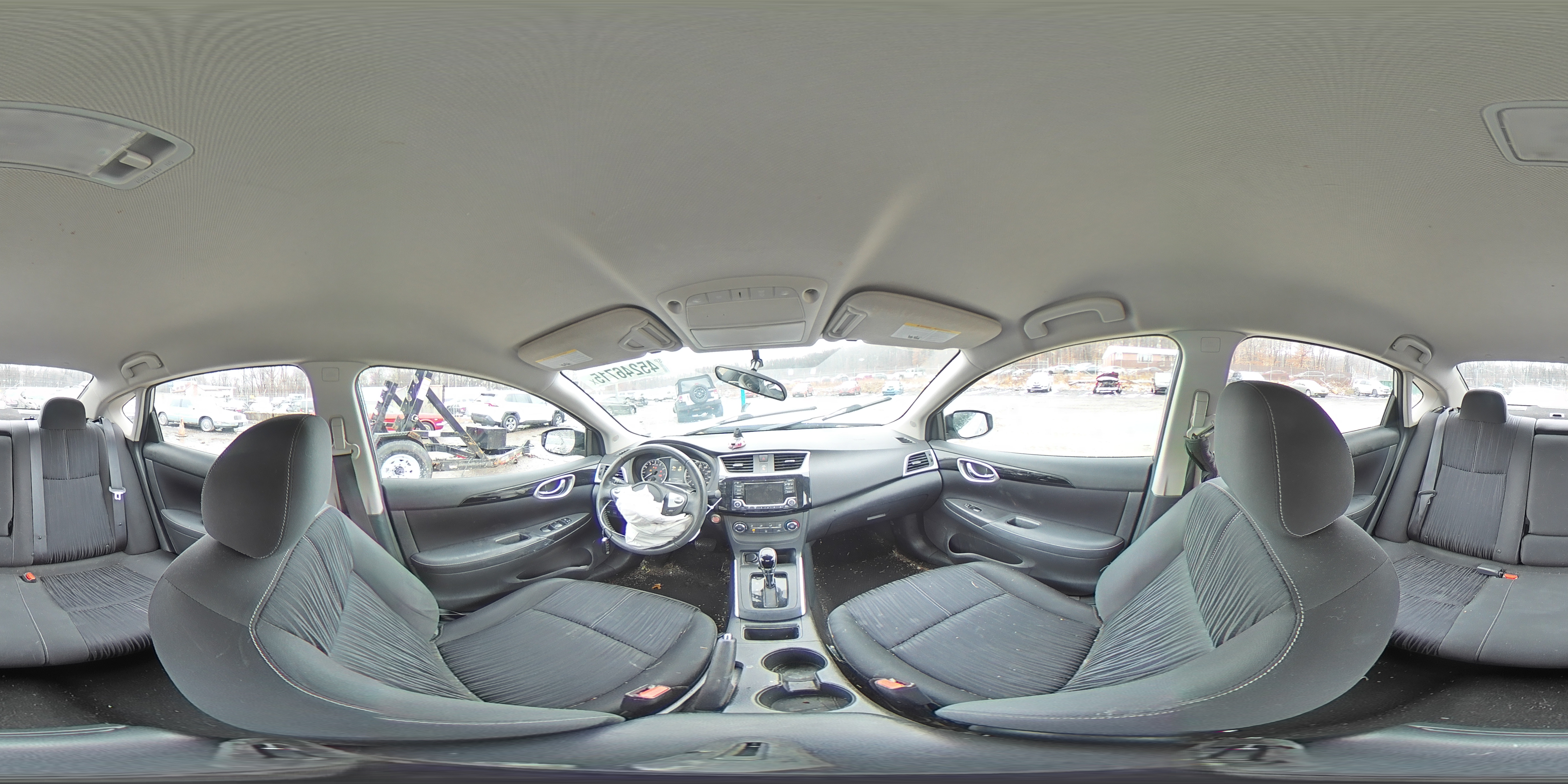 2017 Nissan Sentra - Image 13